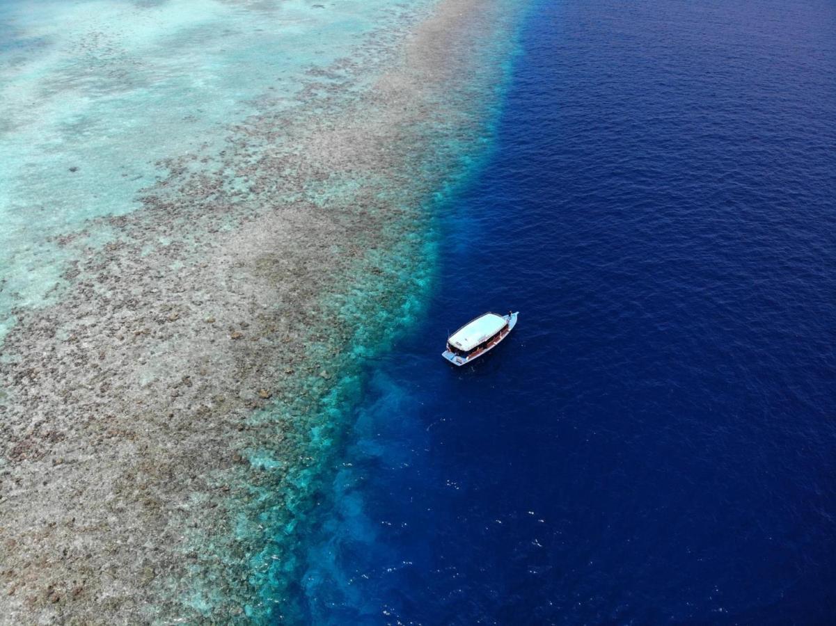 Kiha Beach Dharavandhoo Eksteriør bilde