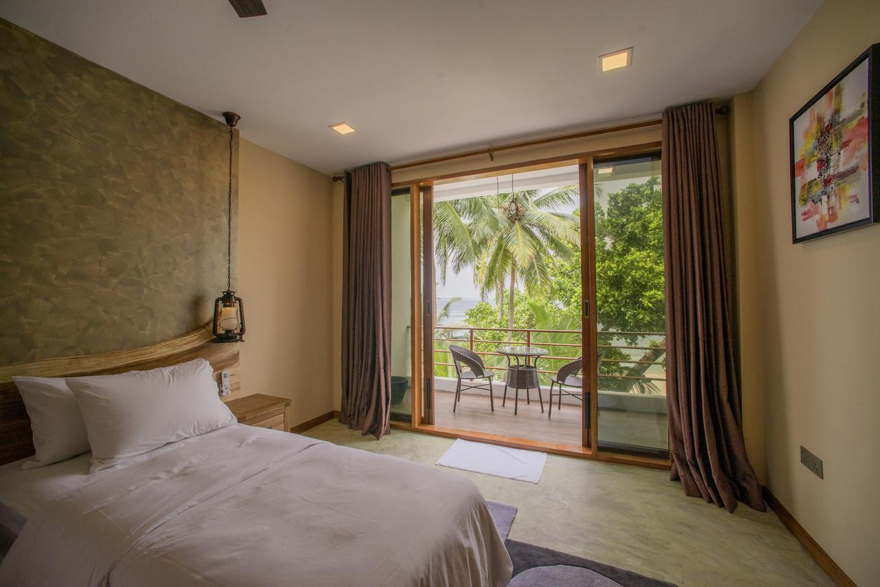 Kiha Beach Dharavandhoo Eksteriør bilde
